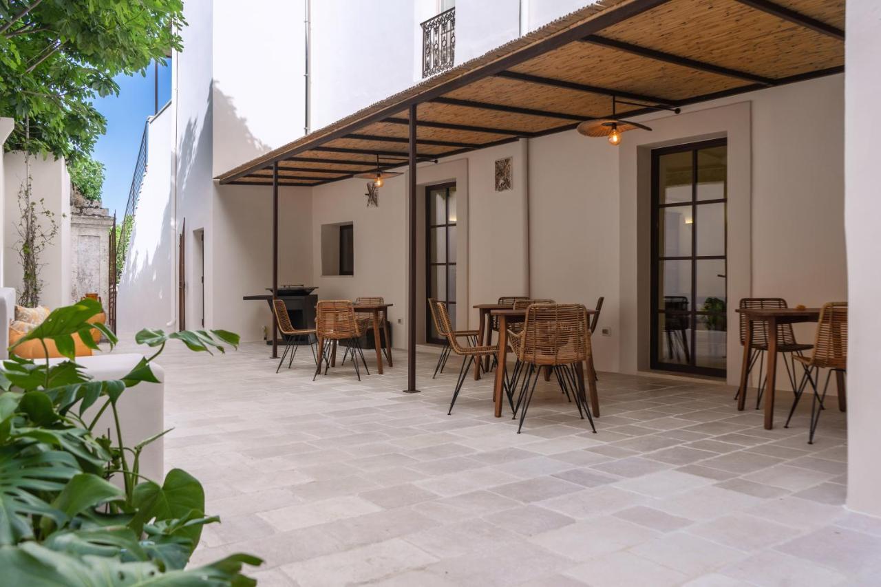 Palazzo Frangipane Acomodação com café da manhã Salve Exterior foto